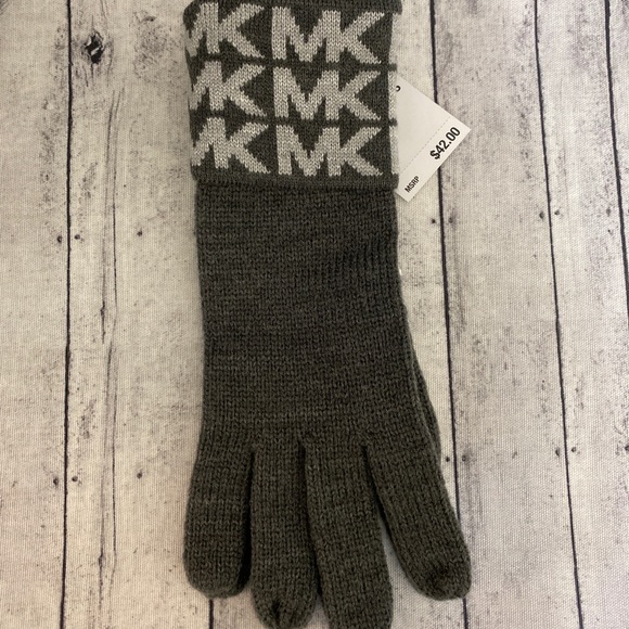 MICHAEL KORS KNIT MK SIGNATURE WOMENS GLOVES - Picture 2 of 2